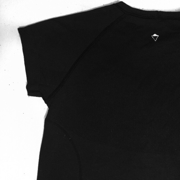 Active Tee - Picture 6 of 8